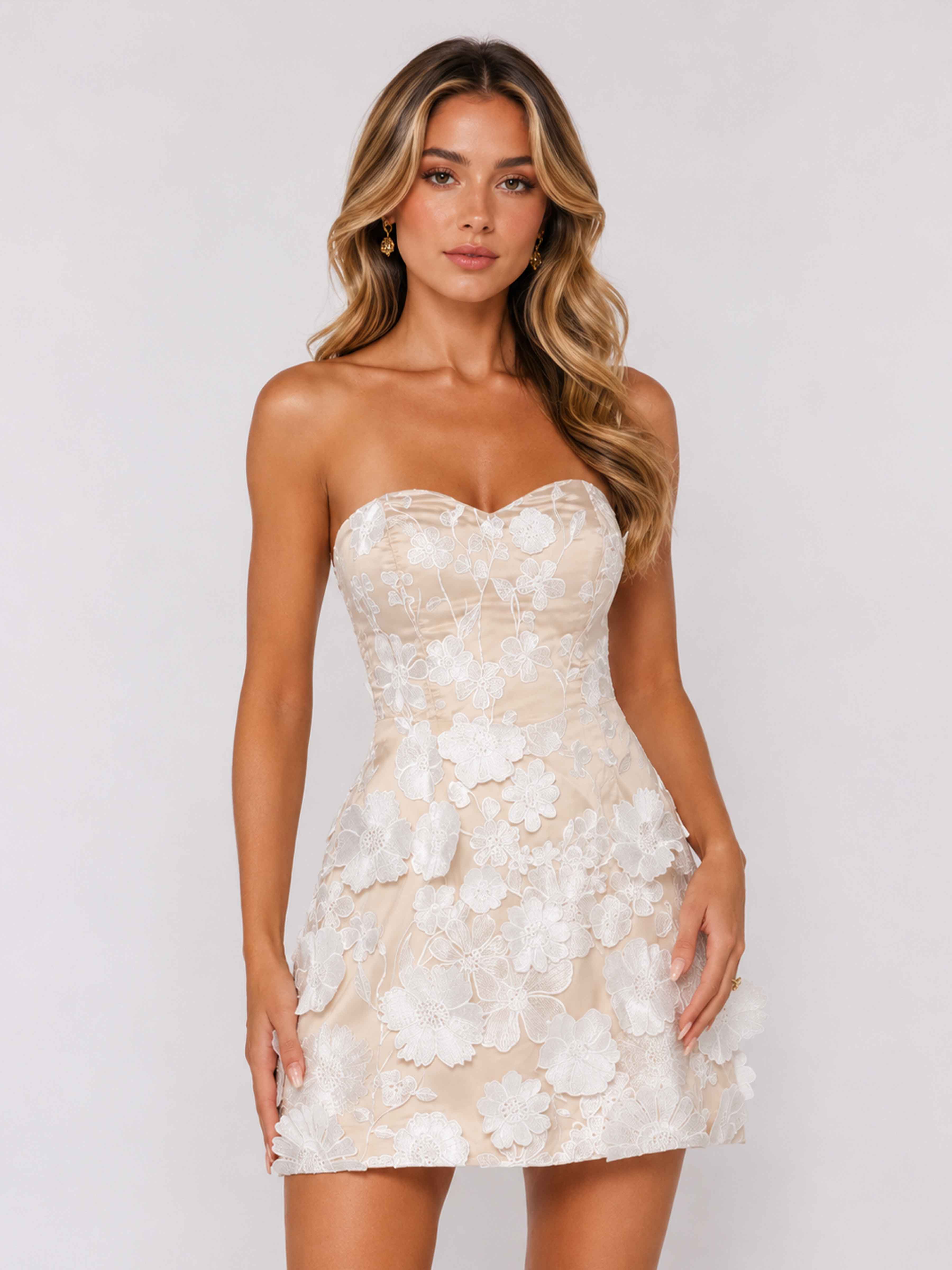 Calioria Romantic Floral Sweetheart Strapless Mini Homecoming Dress