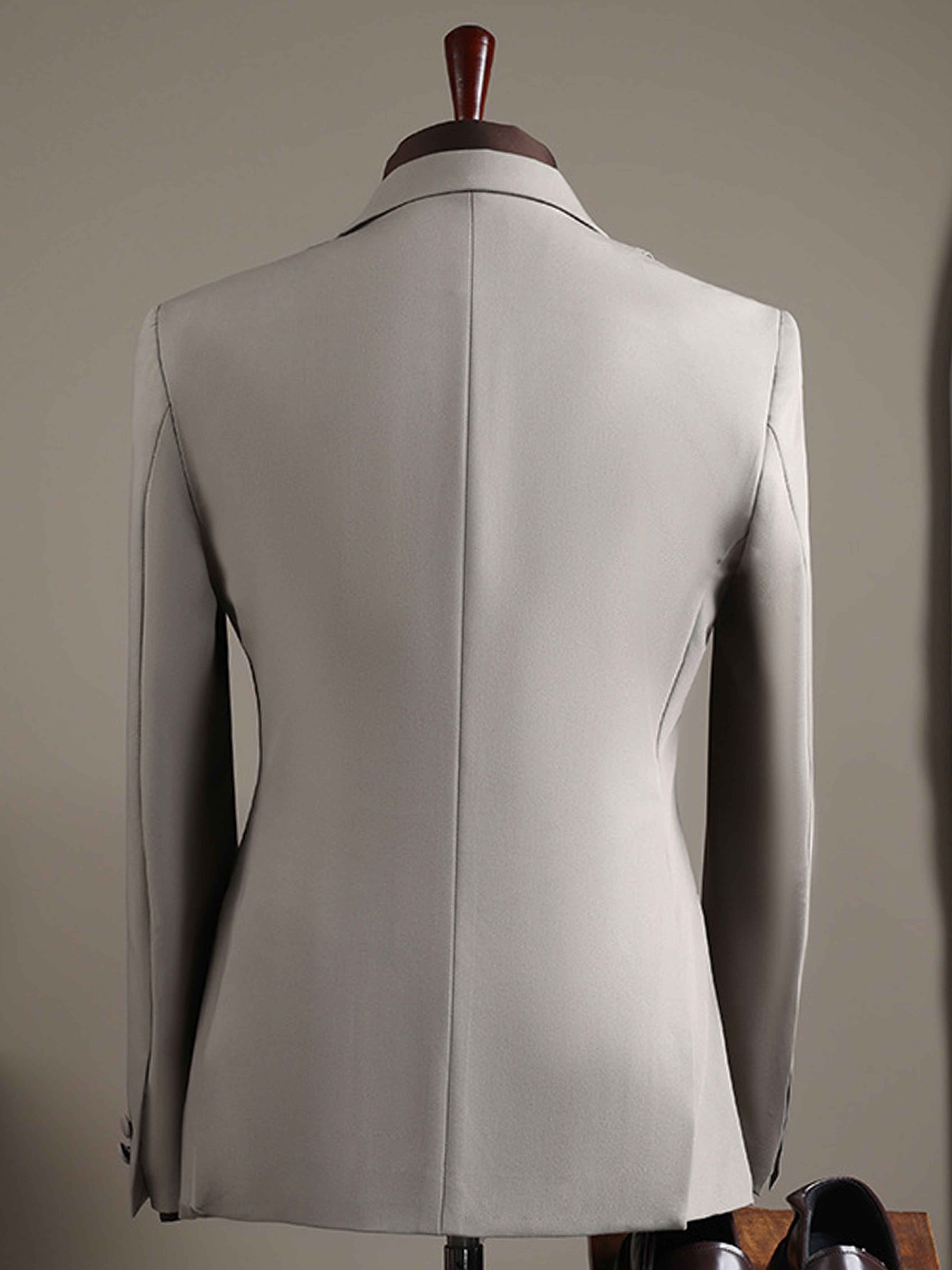 Sophisticated Men's Double Breasted 2 Pieces Formal Suits