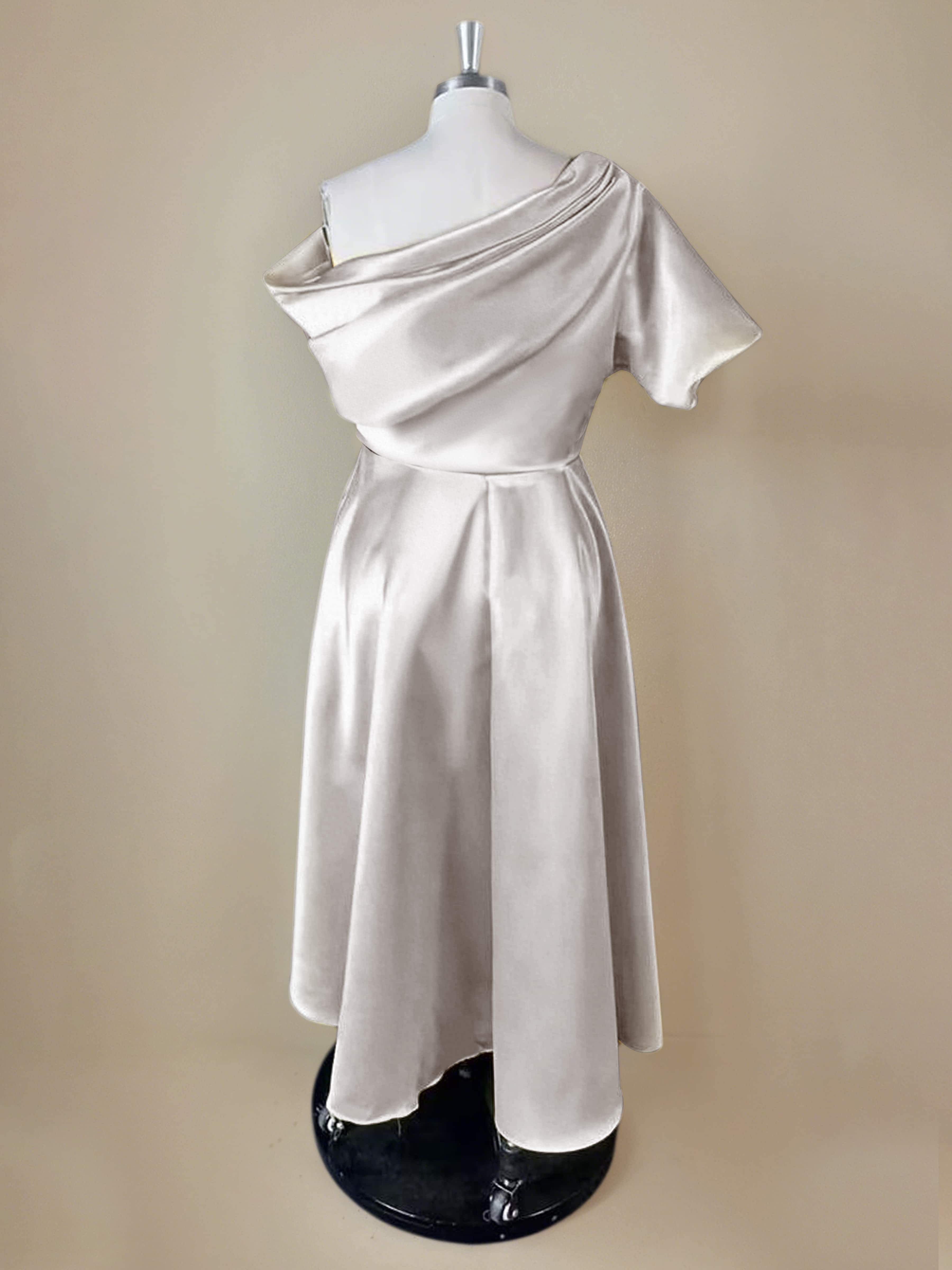 #color_Ivory