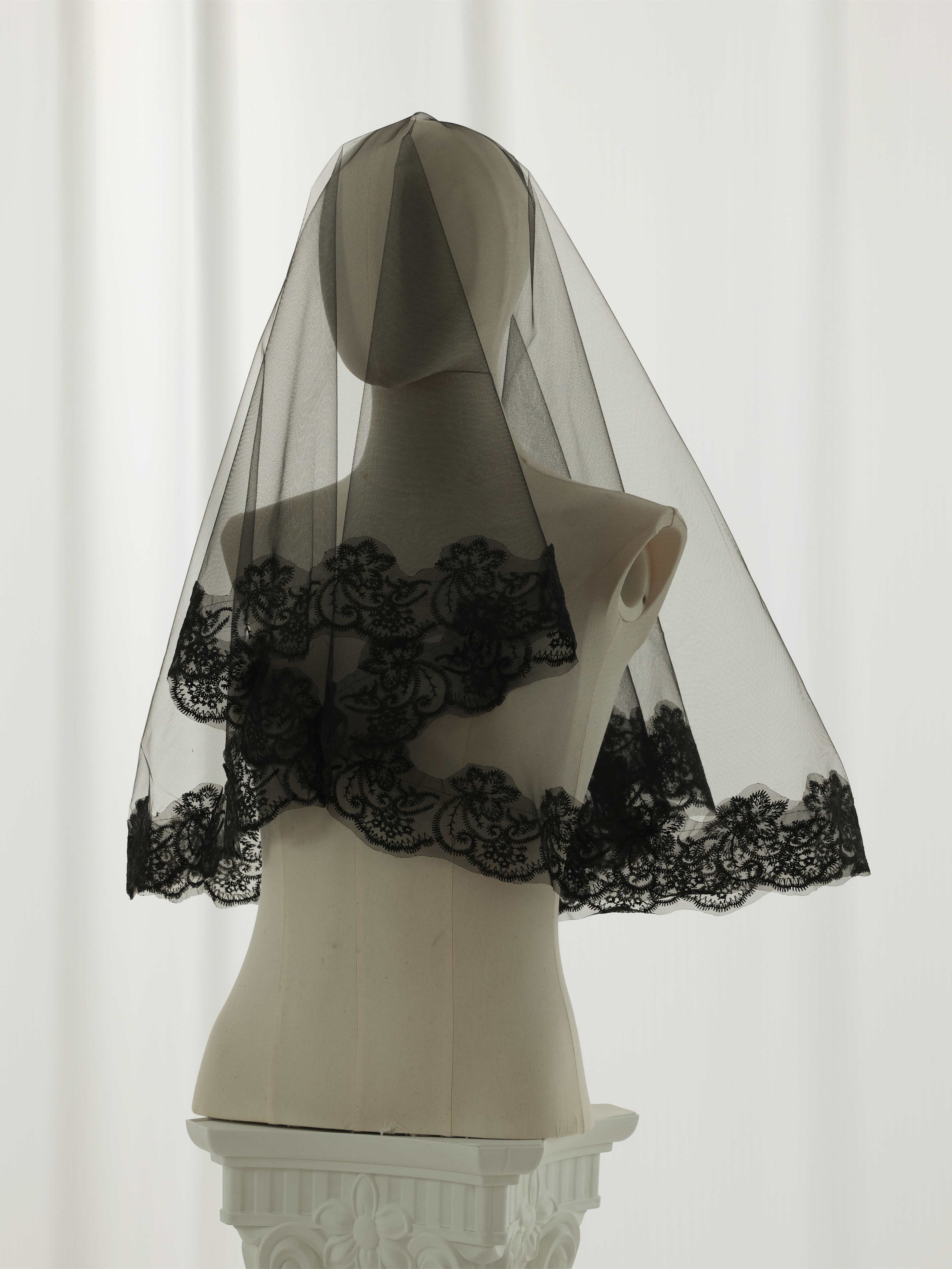 Black Lace Bridal Veil with Embroidered Edge