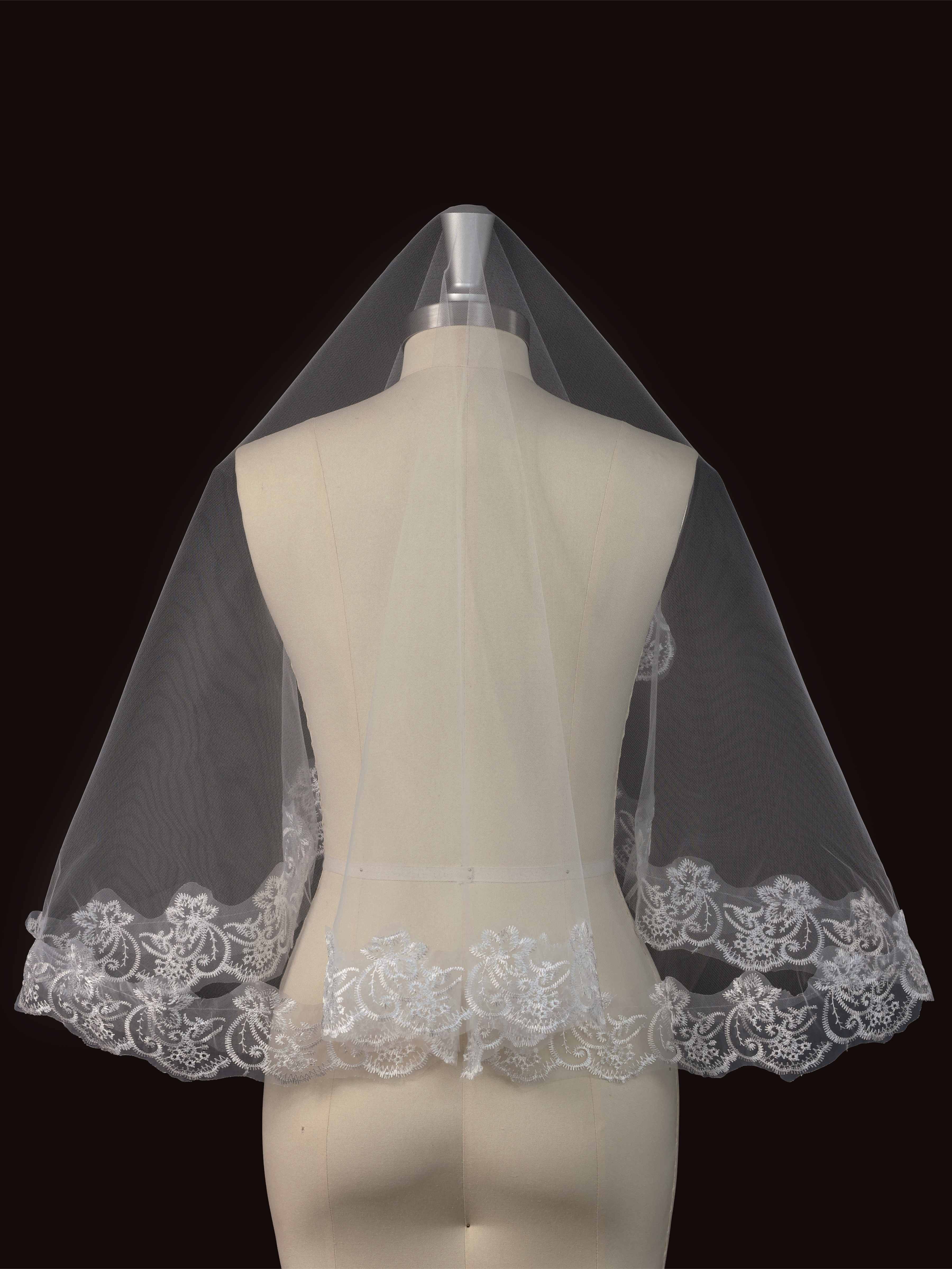 Black Lace Mantilla Veil for Gothic Bridal Look