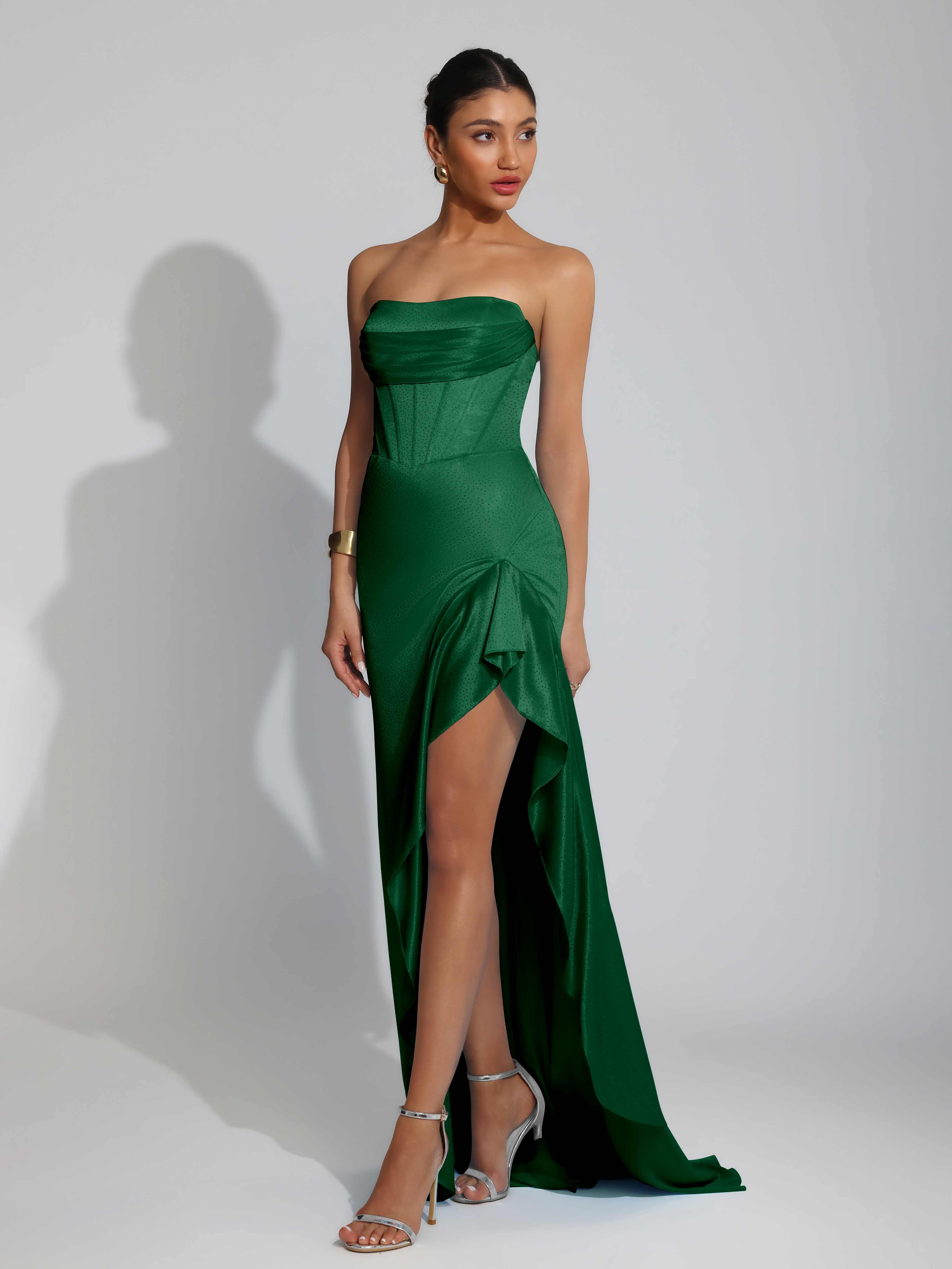 #color_Emerald Green