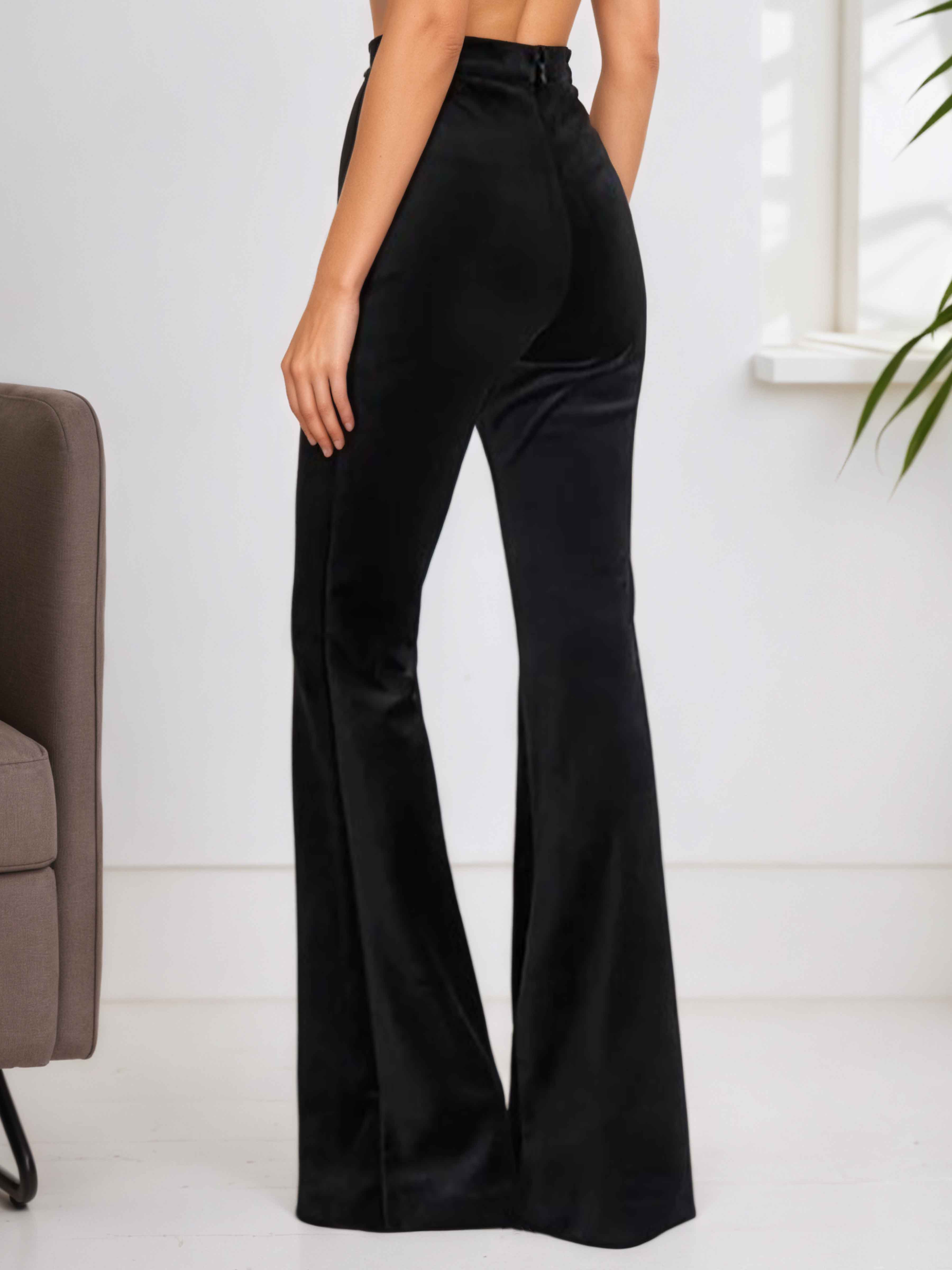 Chic Women's Velvet Slim Fit Flared Pants