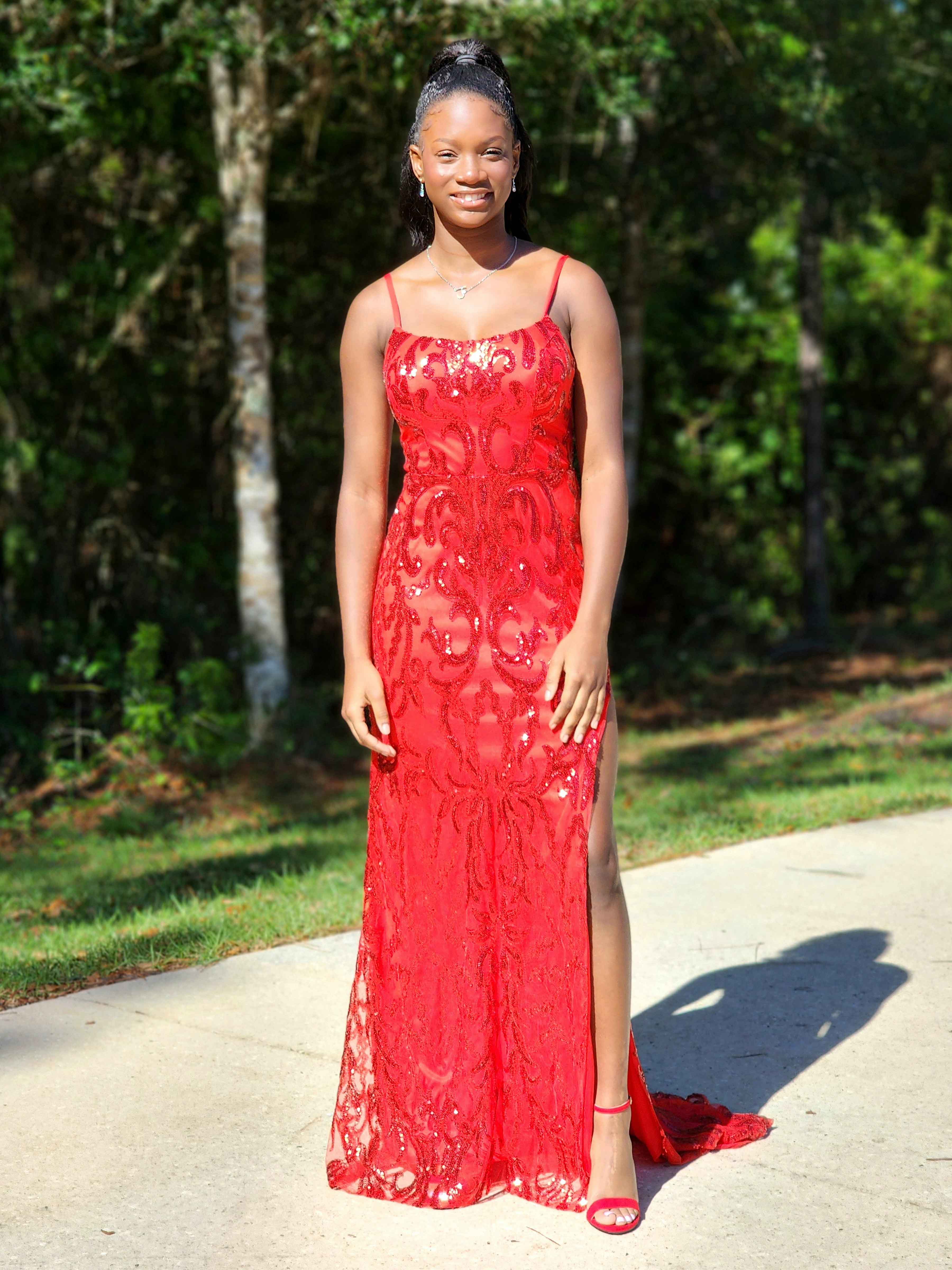 #color_Red