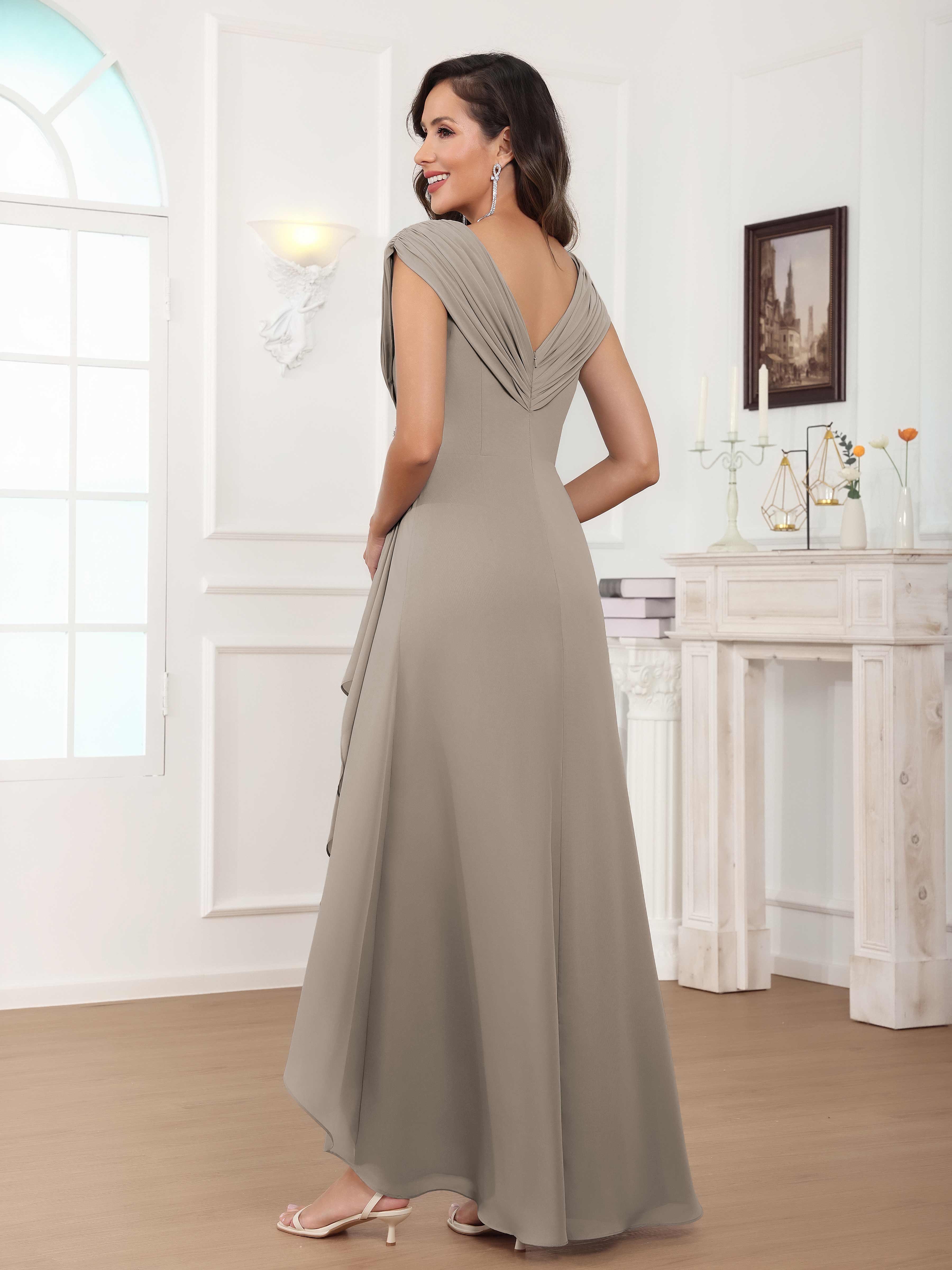 #color_Taupe