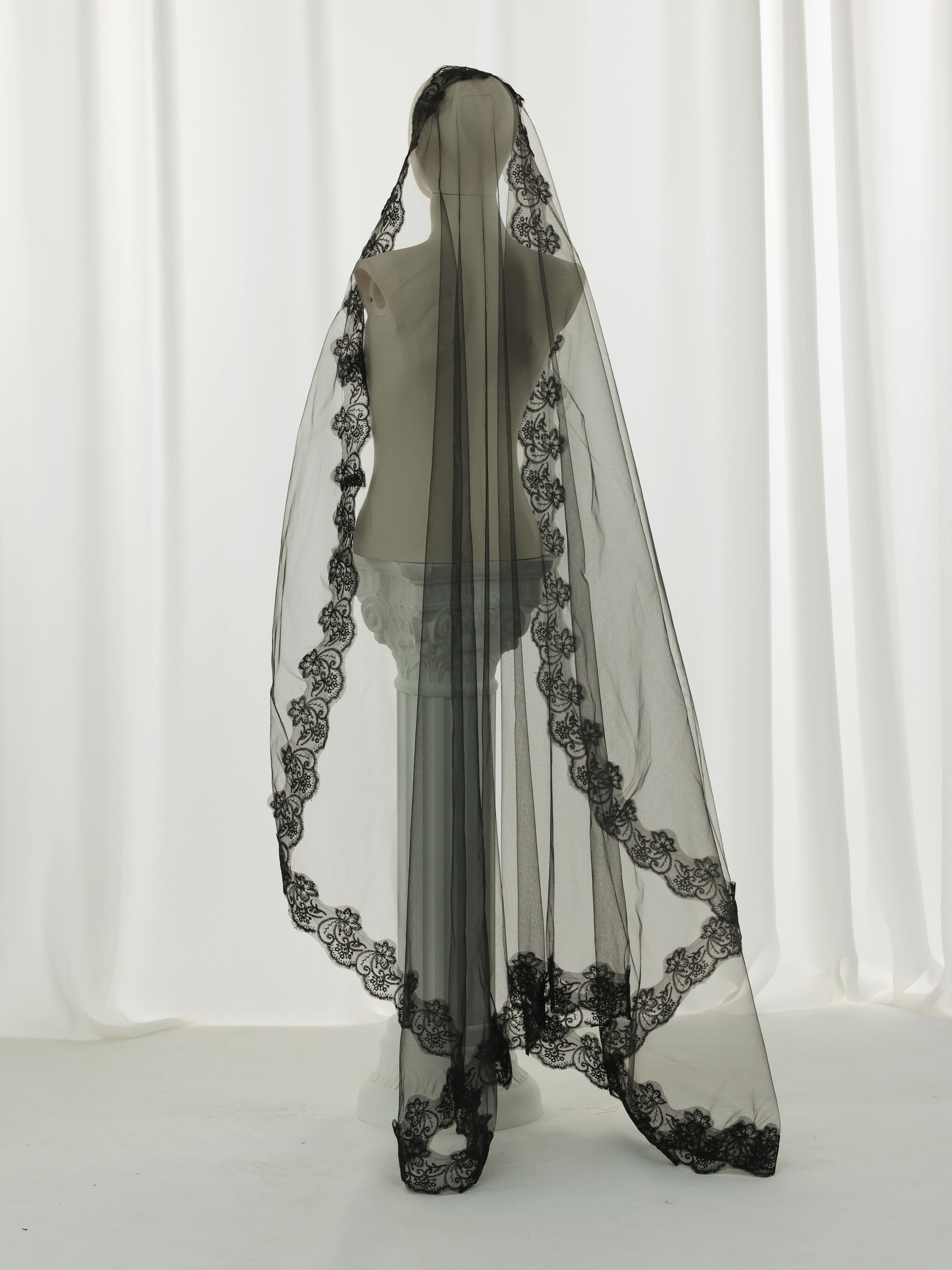 Long Black Lace Mantilla Wedding Veil