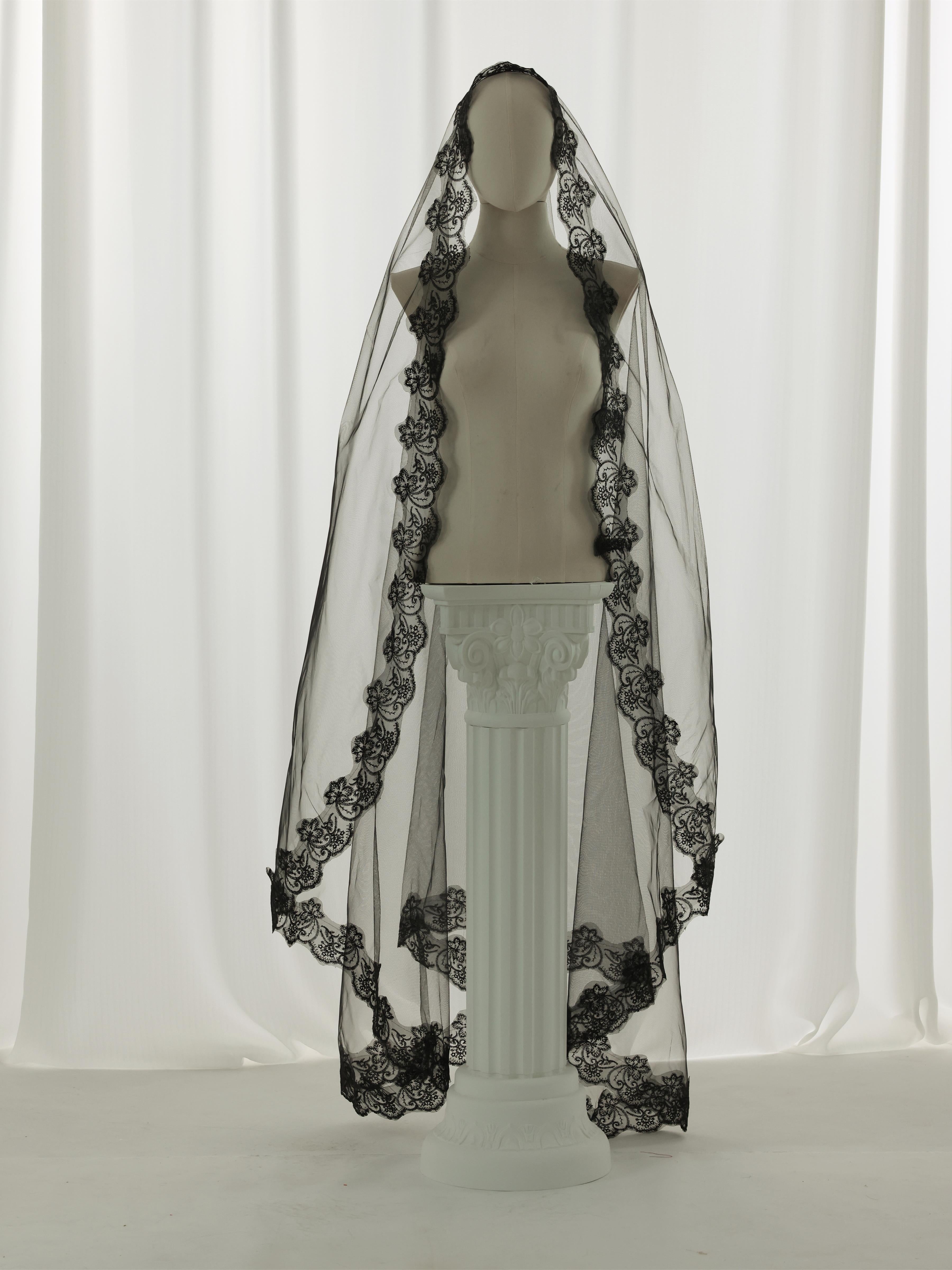 Long Black Lace Mantilla Wedding Veil