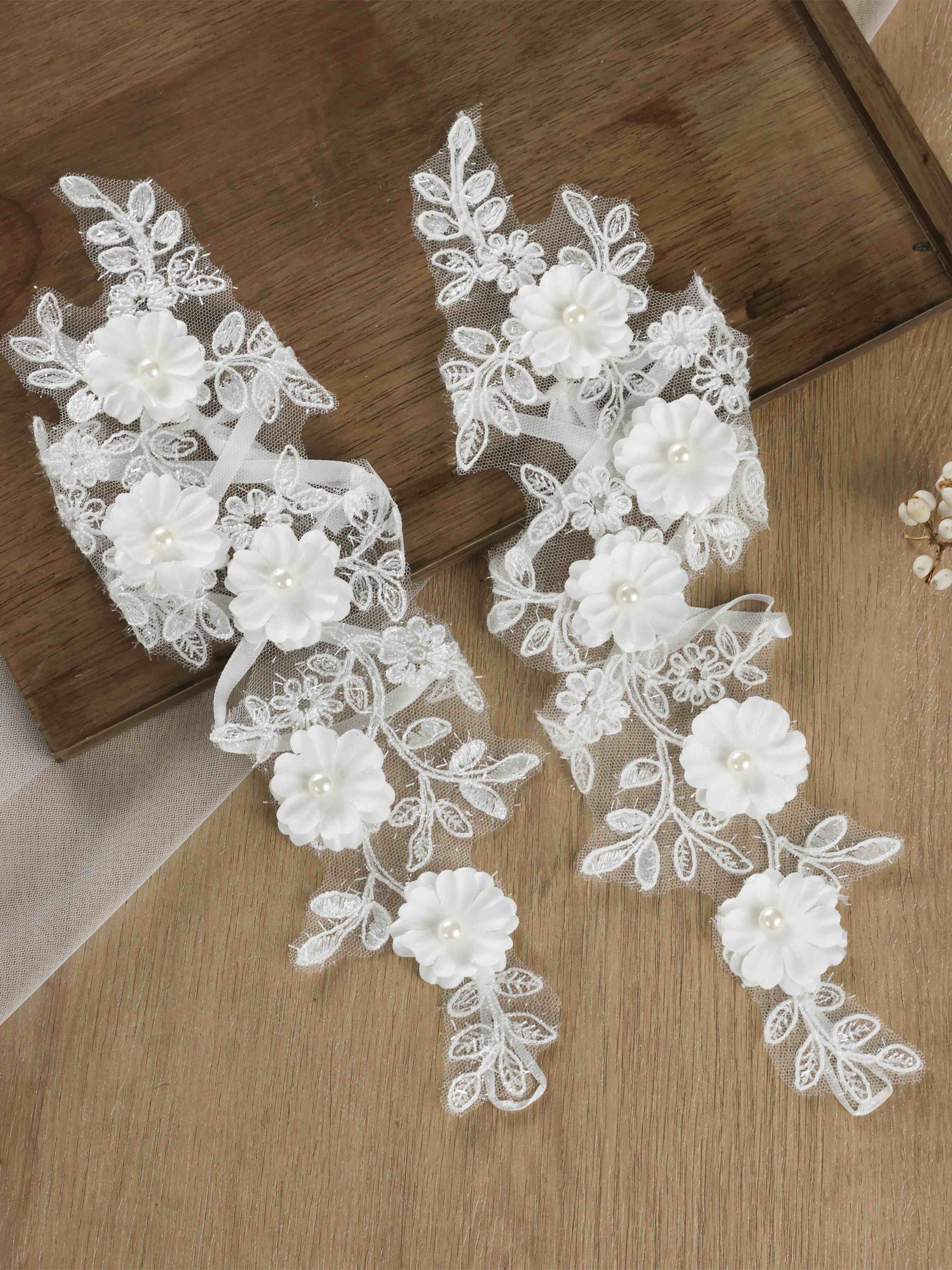 Long Floral Lace Bridal Gloves with 3D Applique