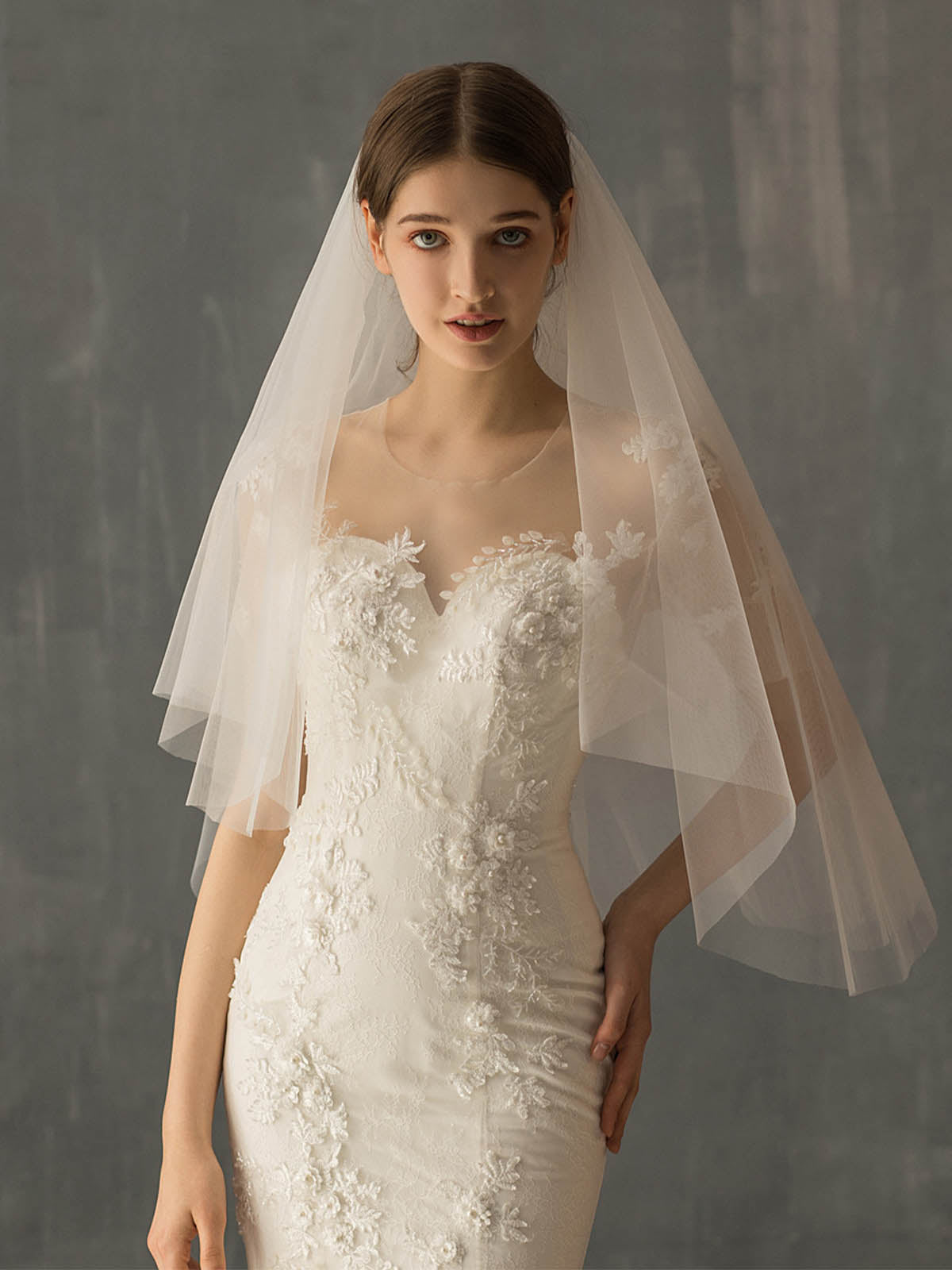 Romantic Simple Two Tier Bridal Veil