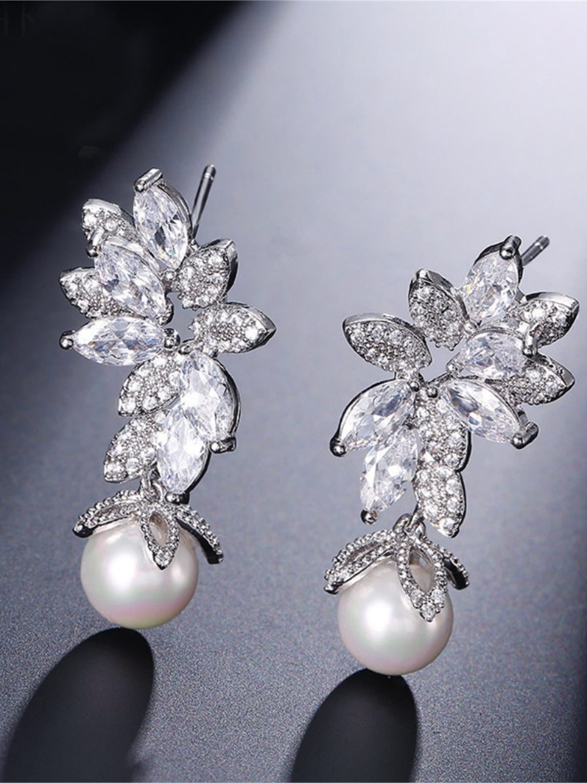 Rose Gold Leaf Bridal Drop Earrings with Pearls
