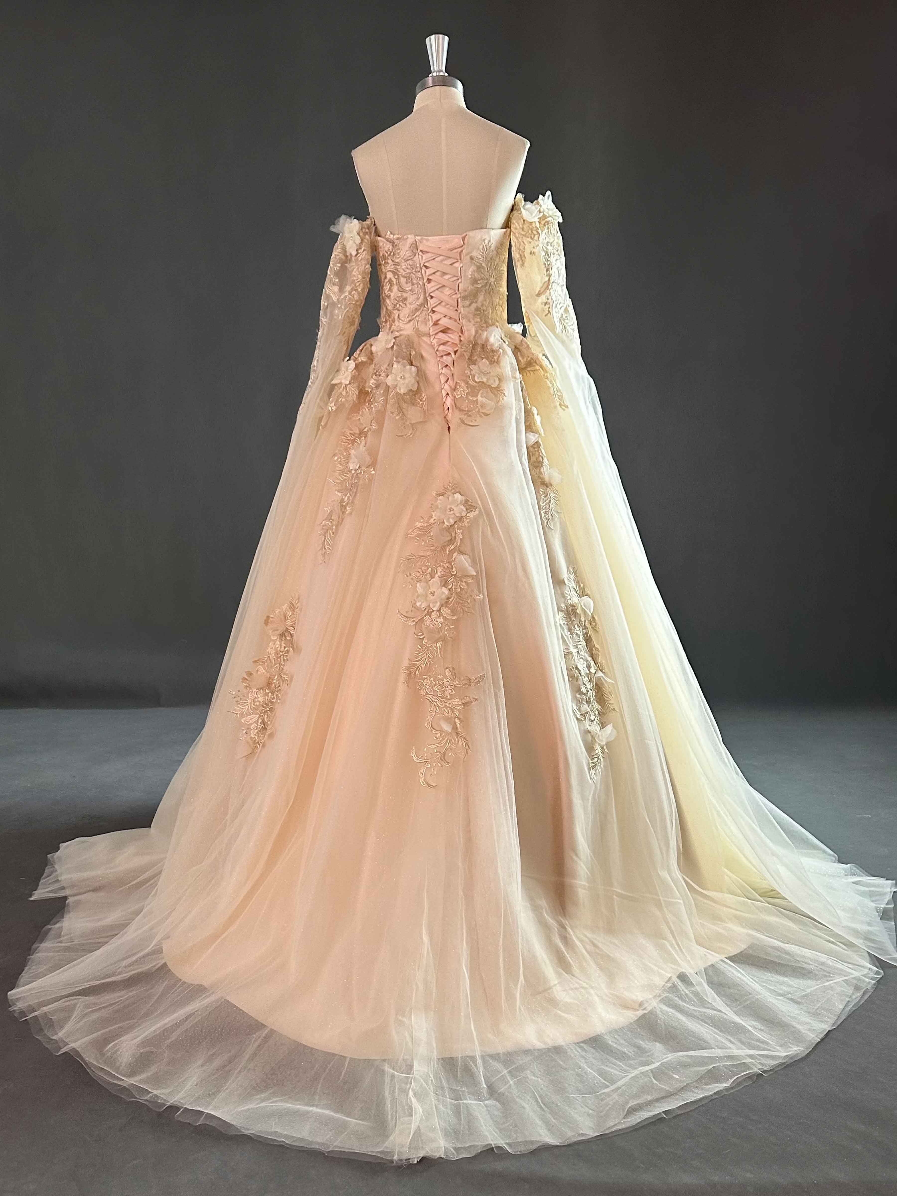 #color_Champagne