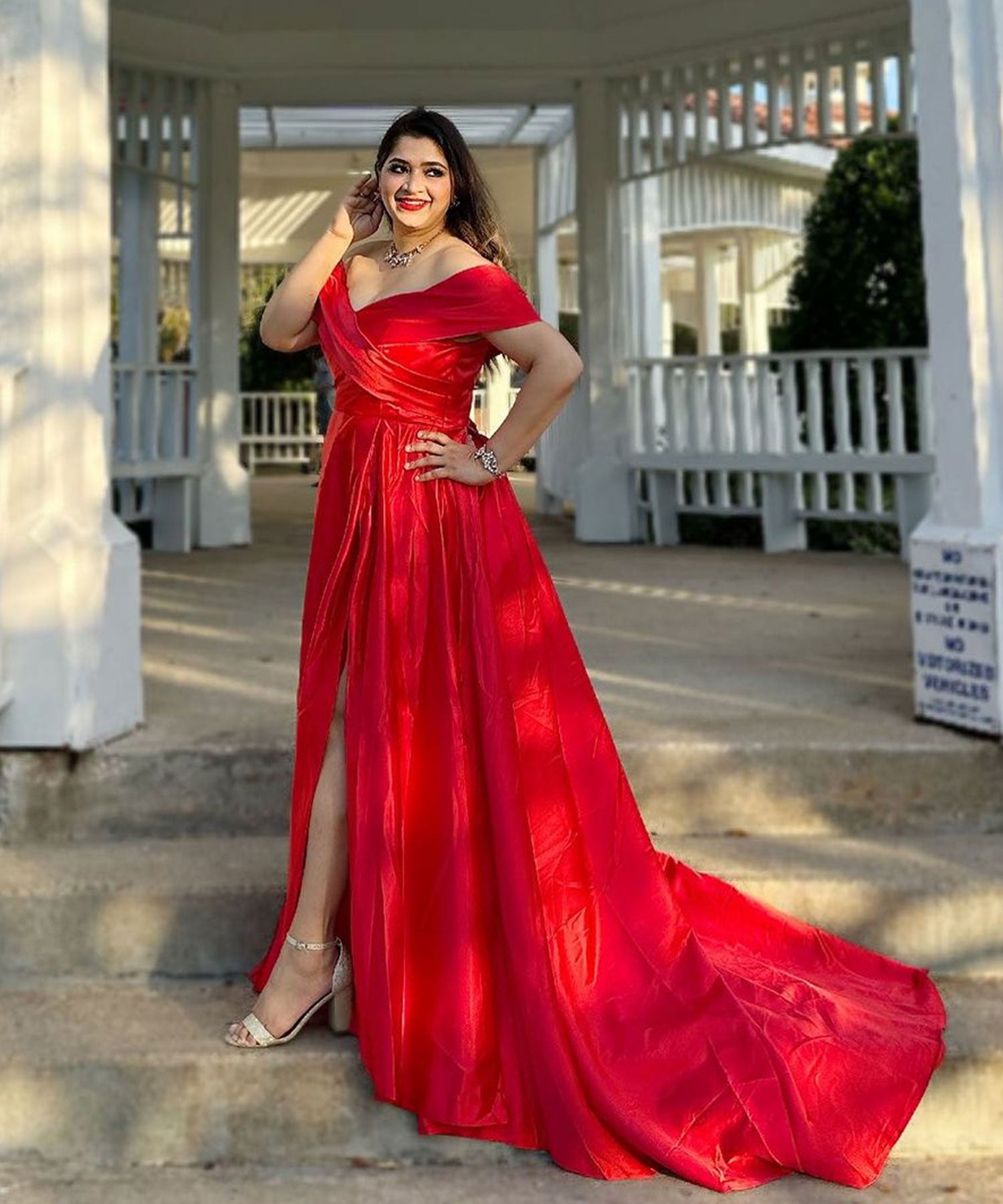 pomuyoo dress review