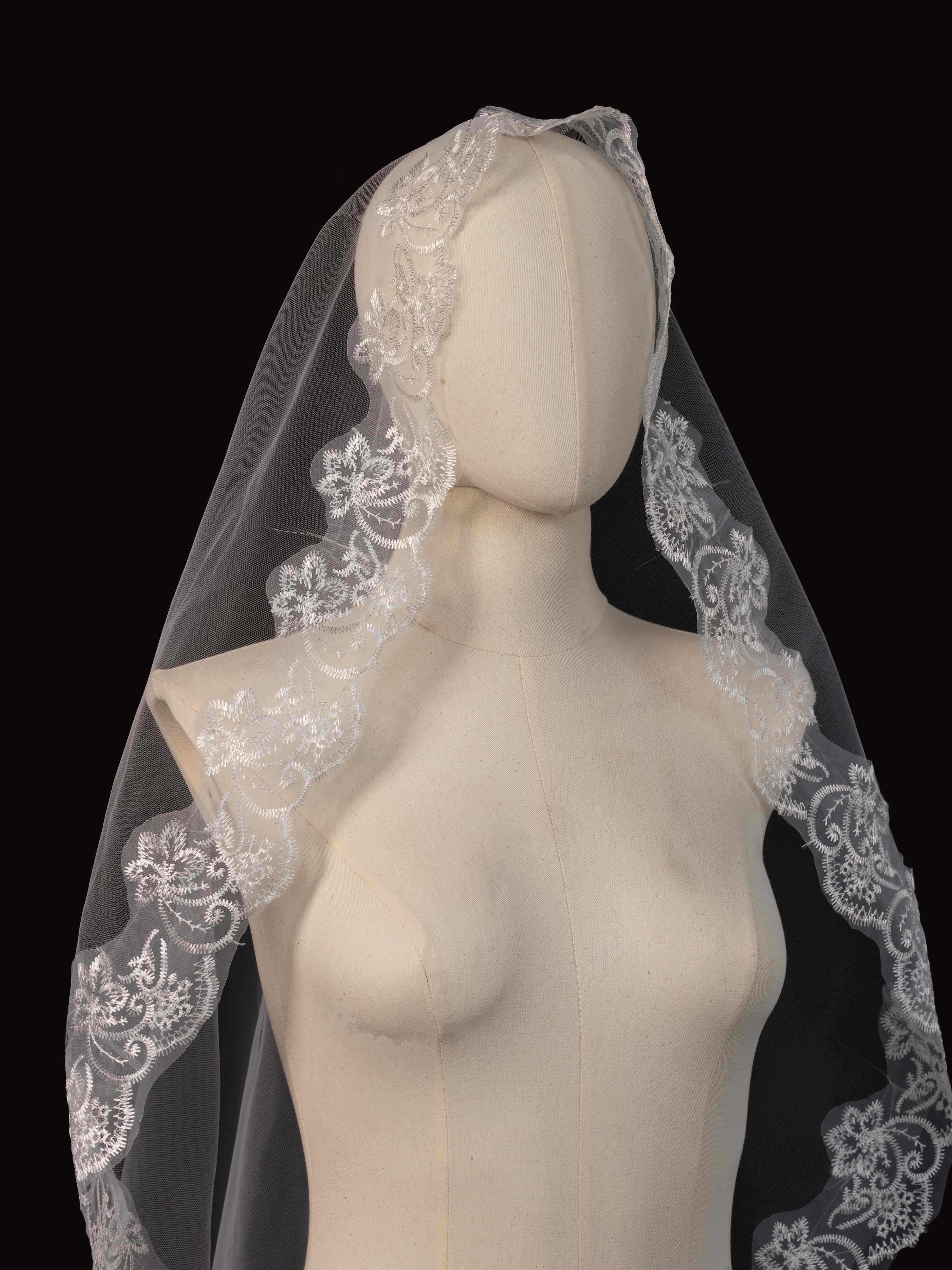 Black Lace Mantilla Veil for Gothic Bridal Look