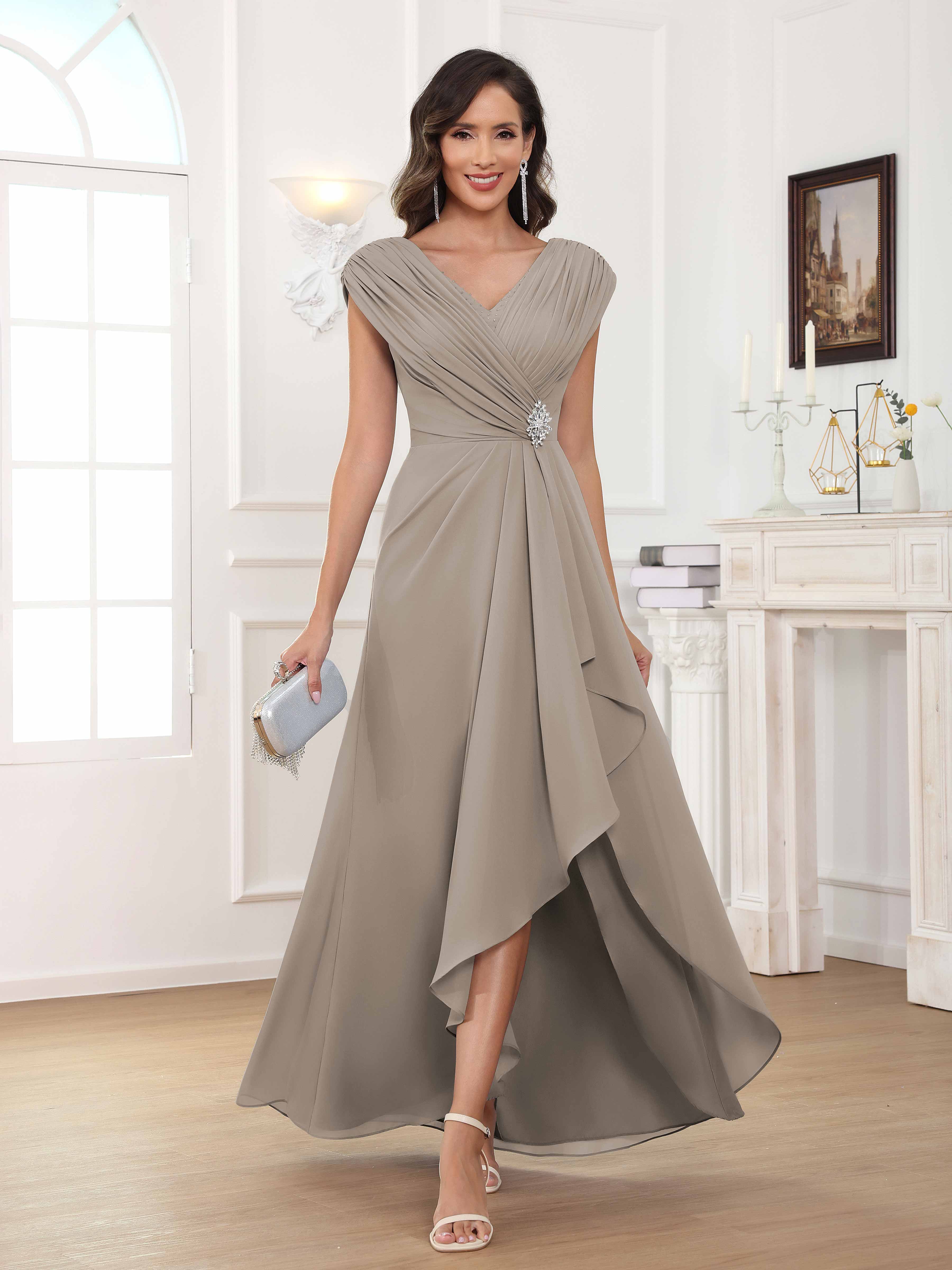 #color_Taupe