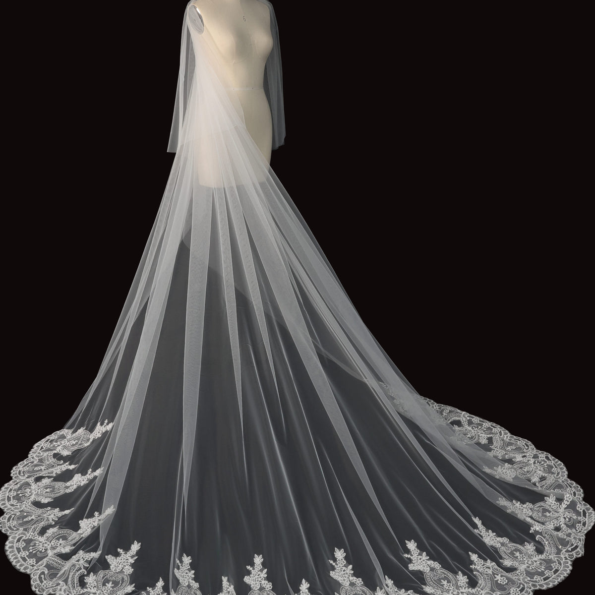 Layered Tulle Bridal Veil with Comb