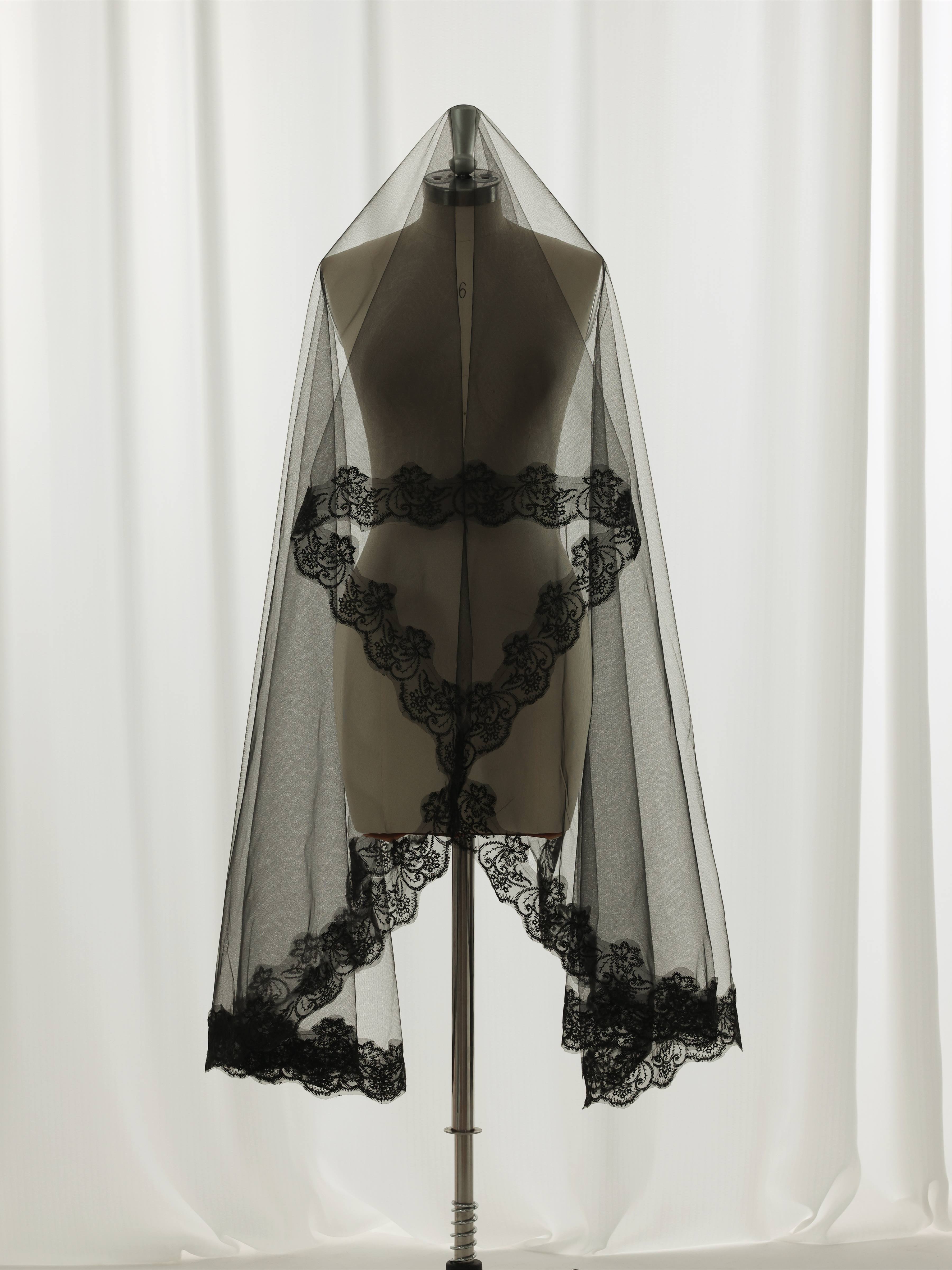 Long Black Lace Mantilla Wedding Veil