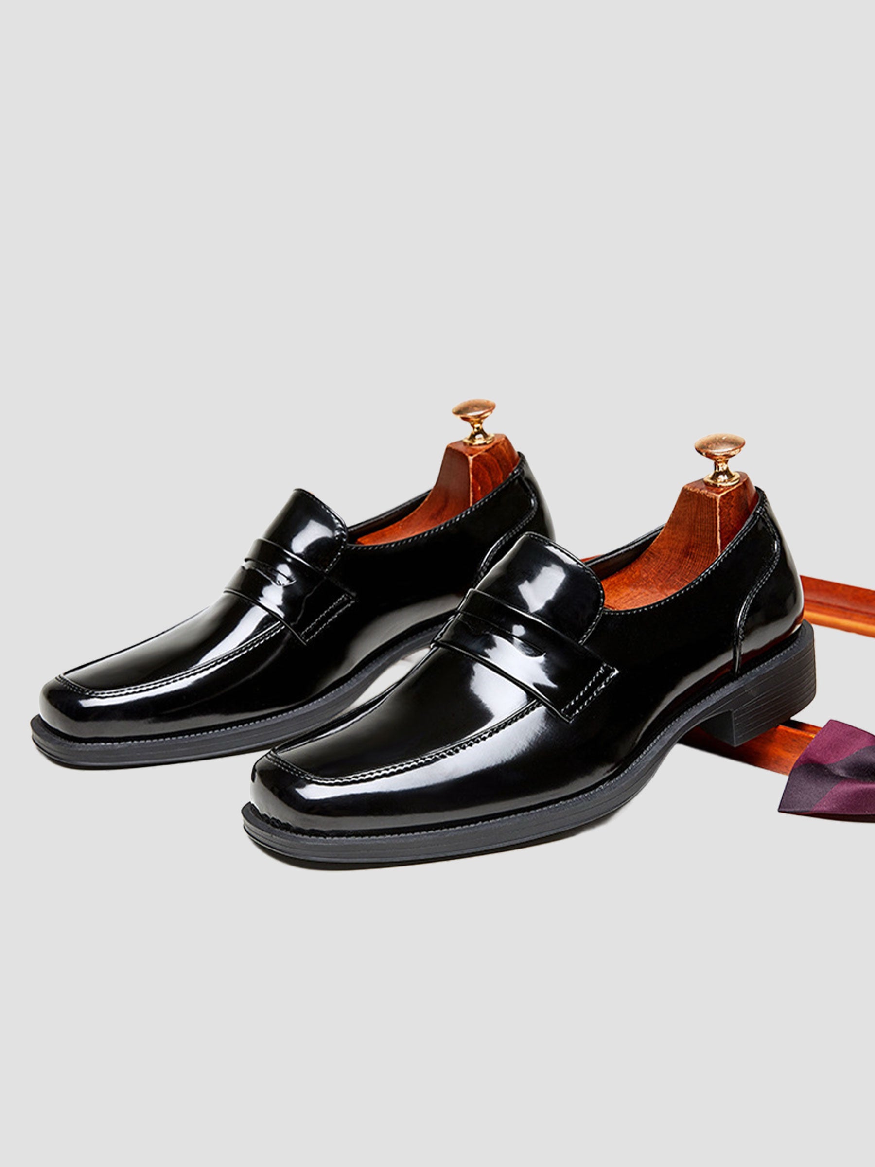 Men’s Patent Leather Penny Loafers