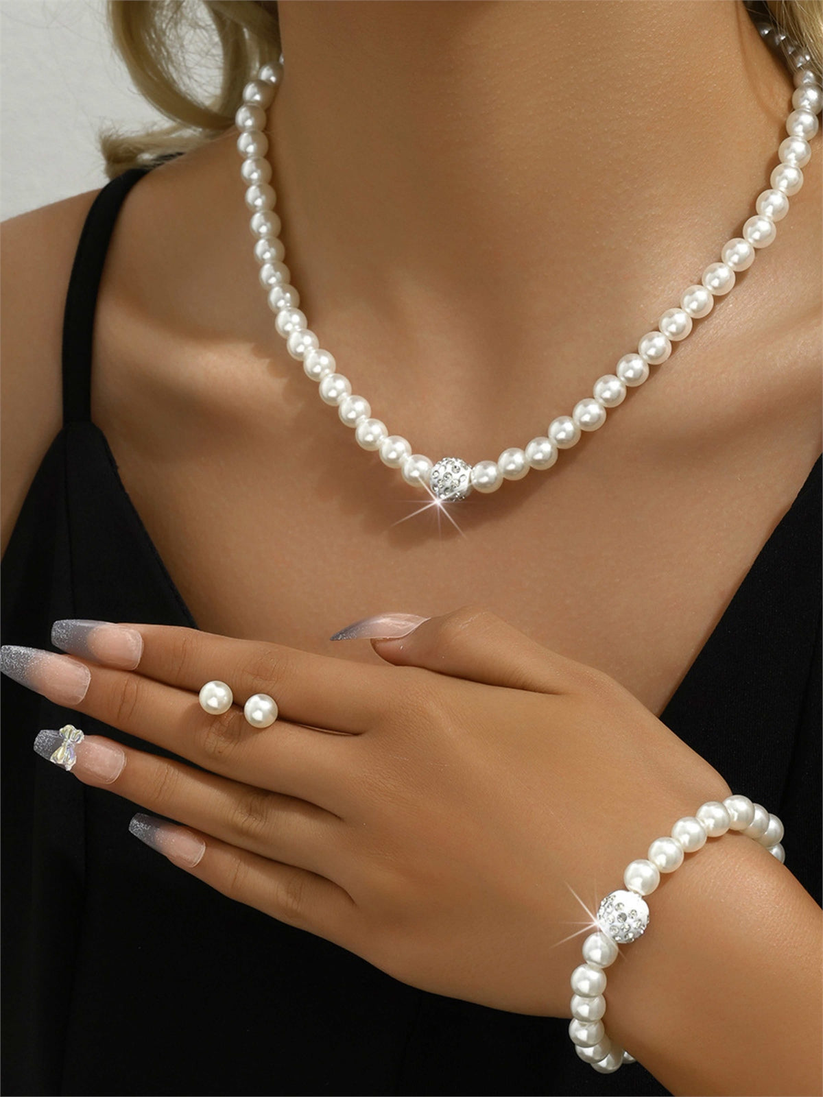 Pearl and Crystal Wedding Jewelry Set