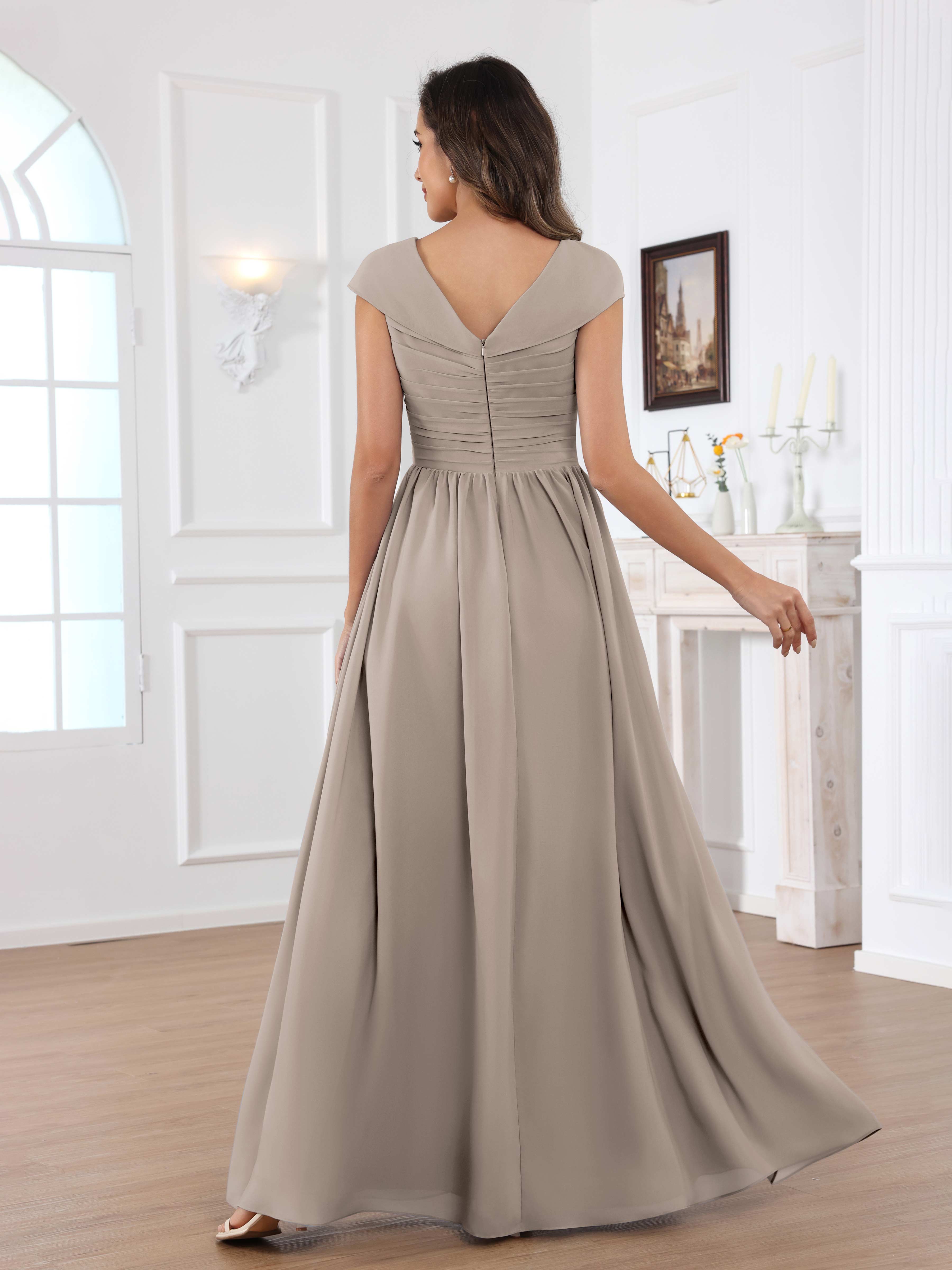 #color_Taupe