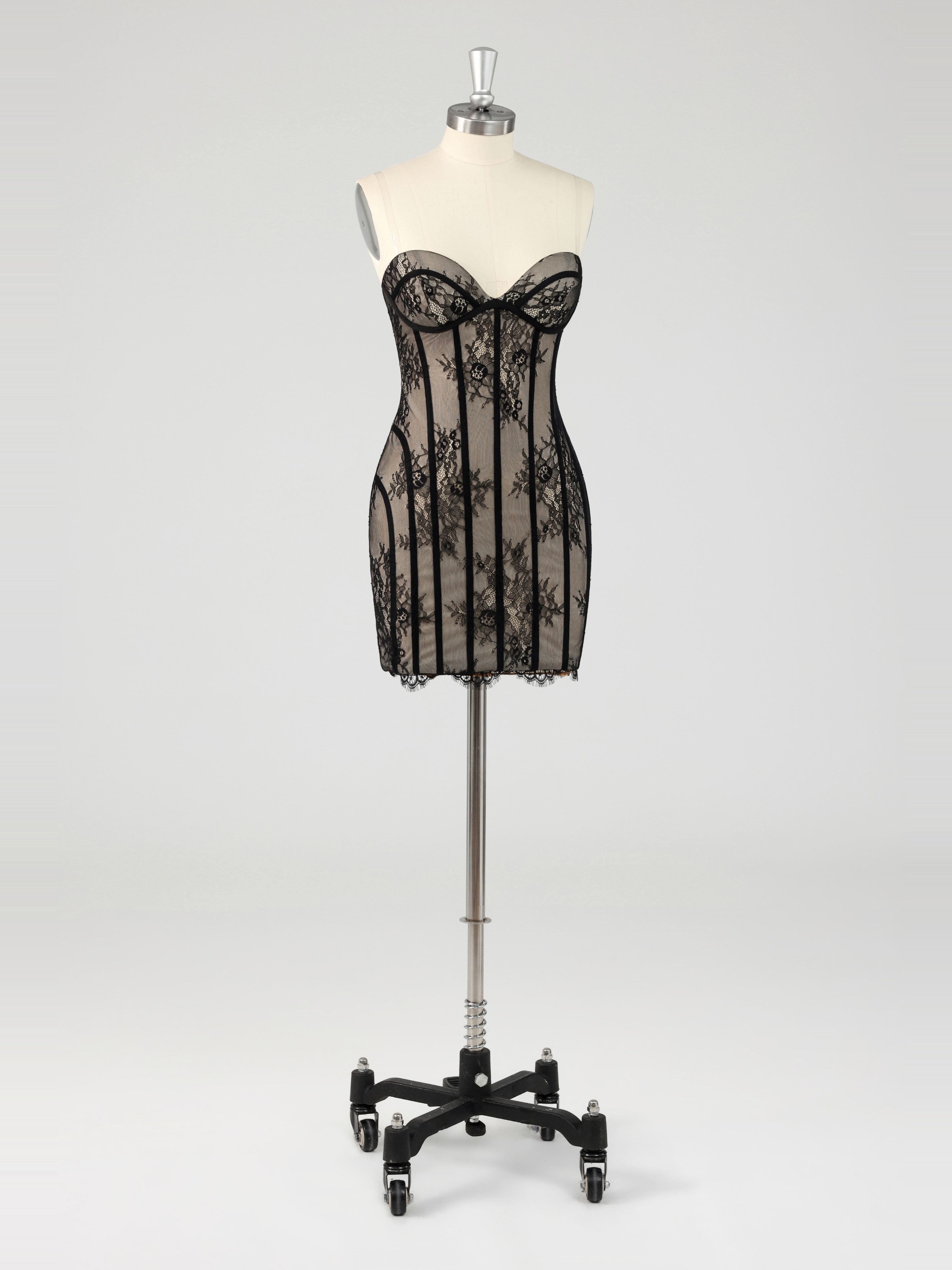 Sexy Strapless Sheer Lace Mini Cocktail Dresses