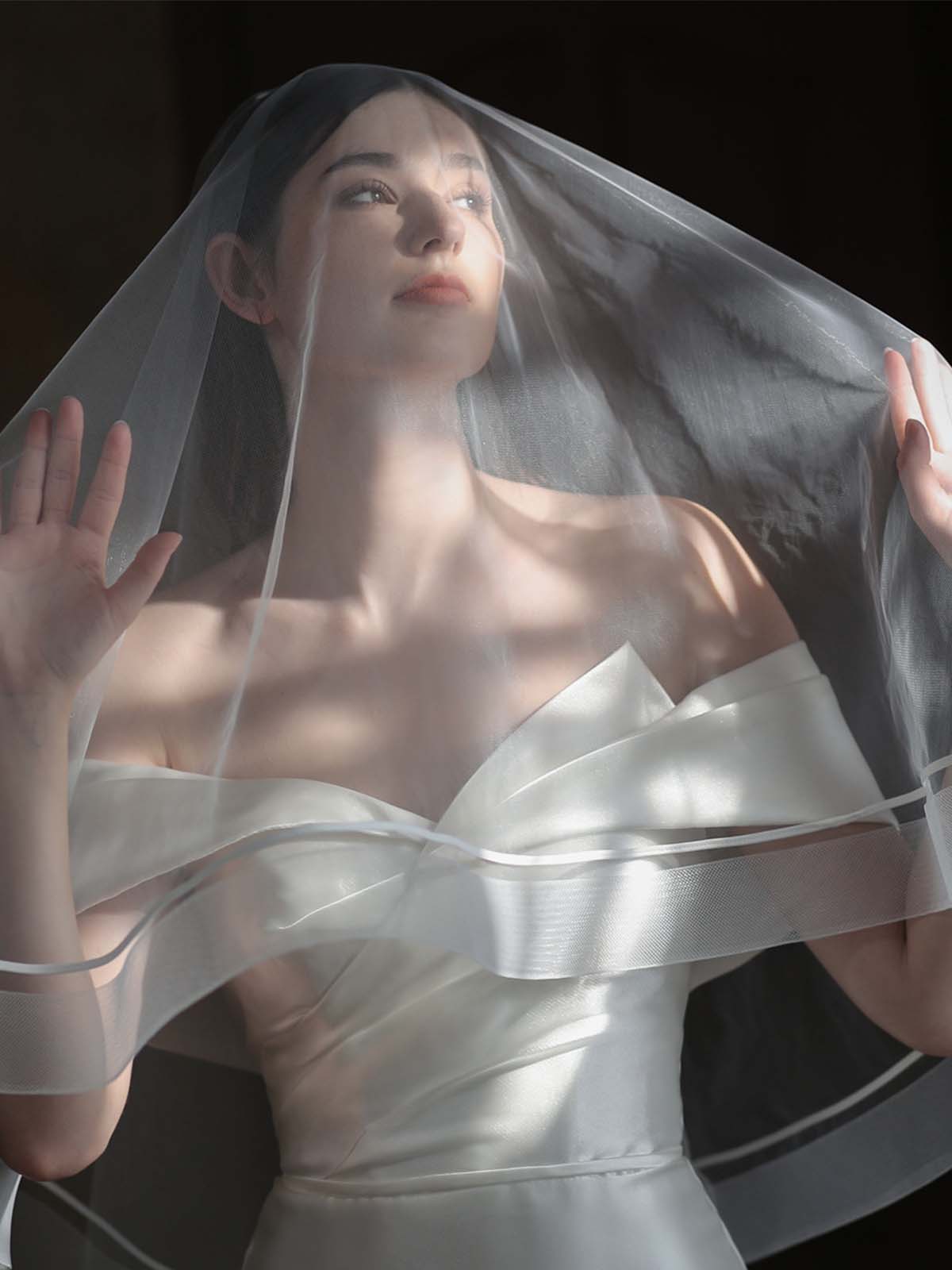 Stylish White Double Stretch Mesh Bridal Veil