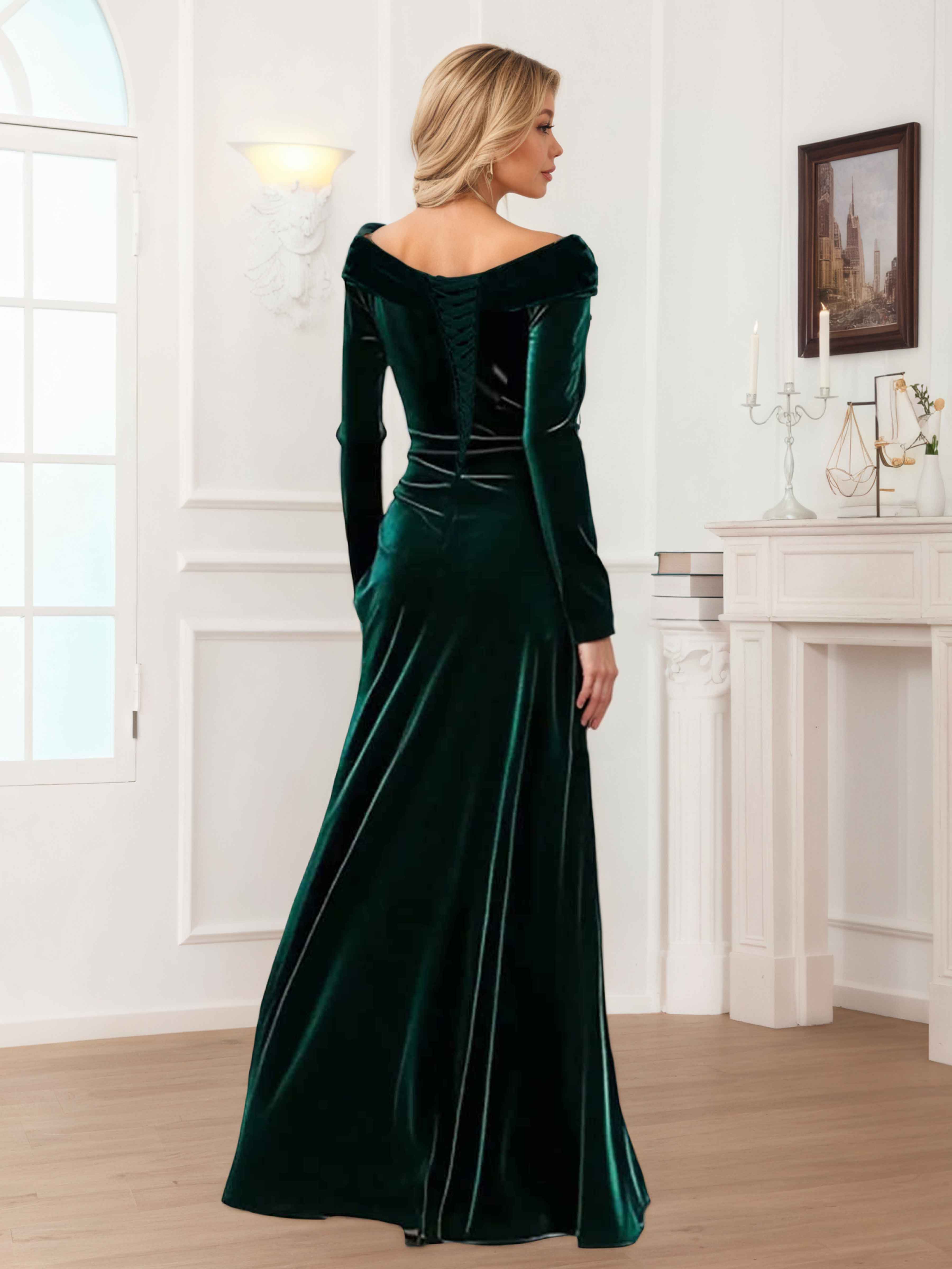 Zanna Modern Long Sleeves Ruched Long Velvet Mother Of The Bride Dresses
