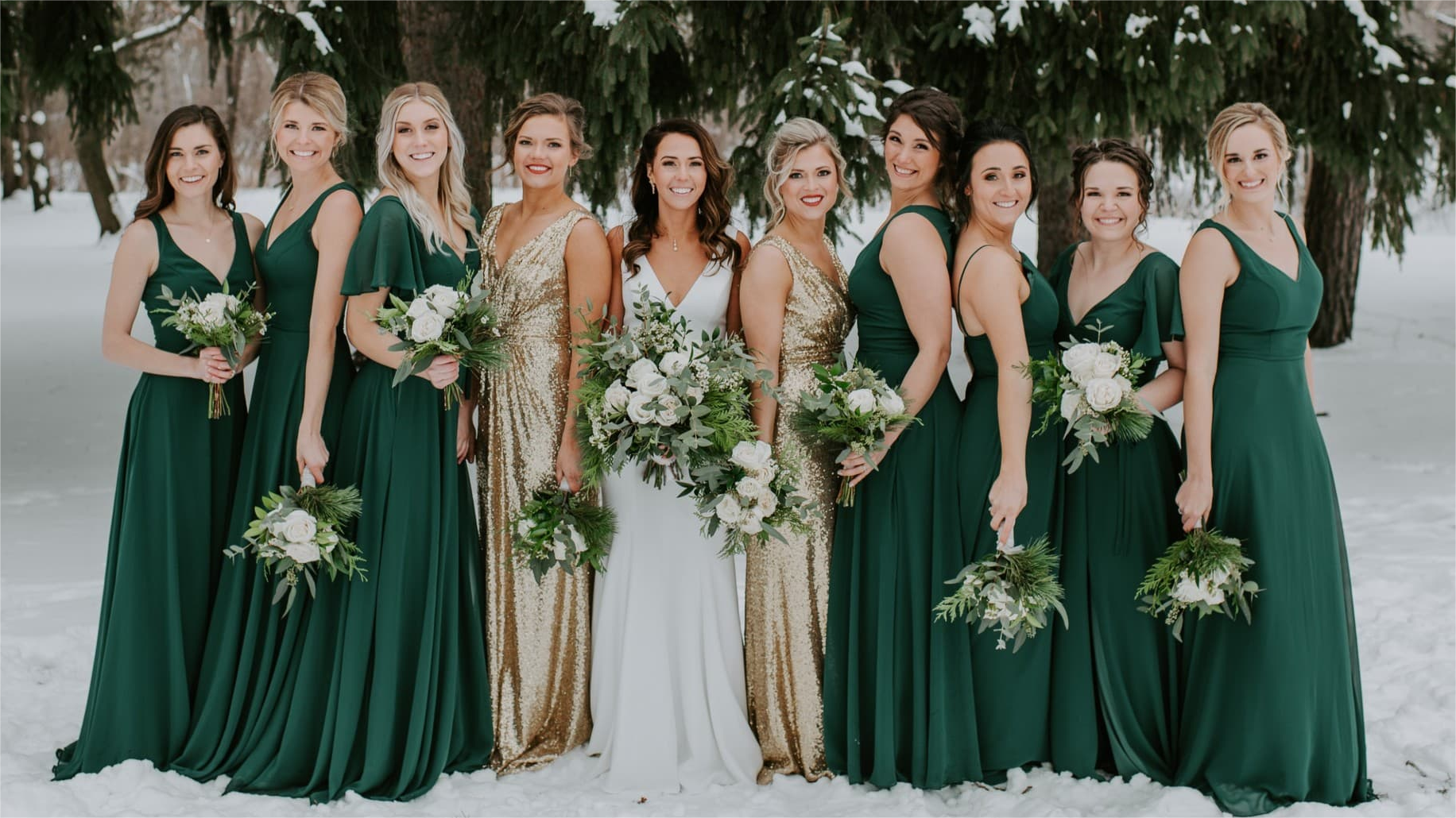 Find the Perfect Green Bridesmaid Dress for Your Wedding | Pomuyoo Find the Perfect Green Bridesmaid Dress for Your Wedding | Pomuyoo